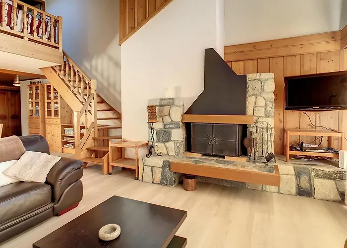 Volga 342 Apartman *